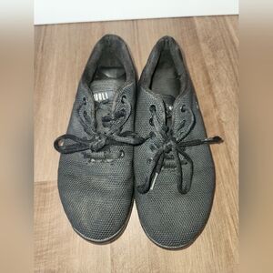 No Bull shoes size 6 Men / 7.5 Women